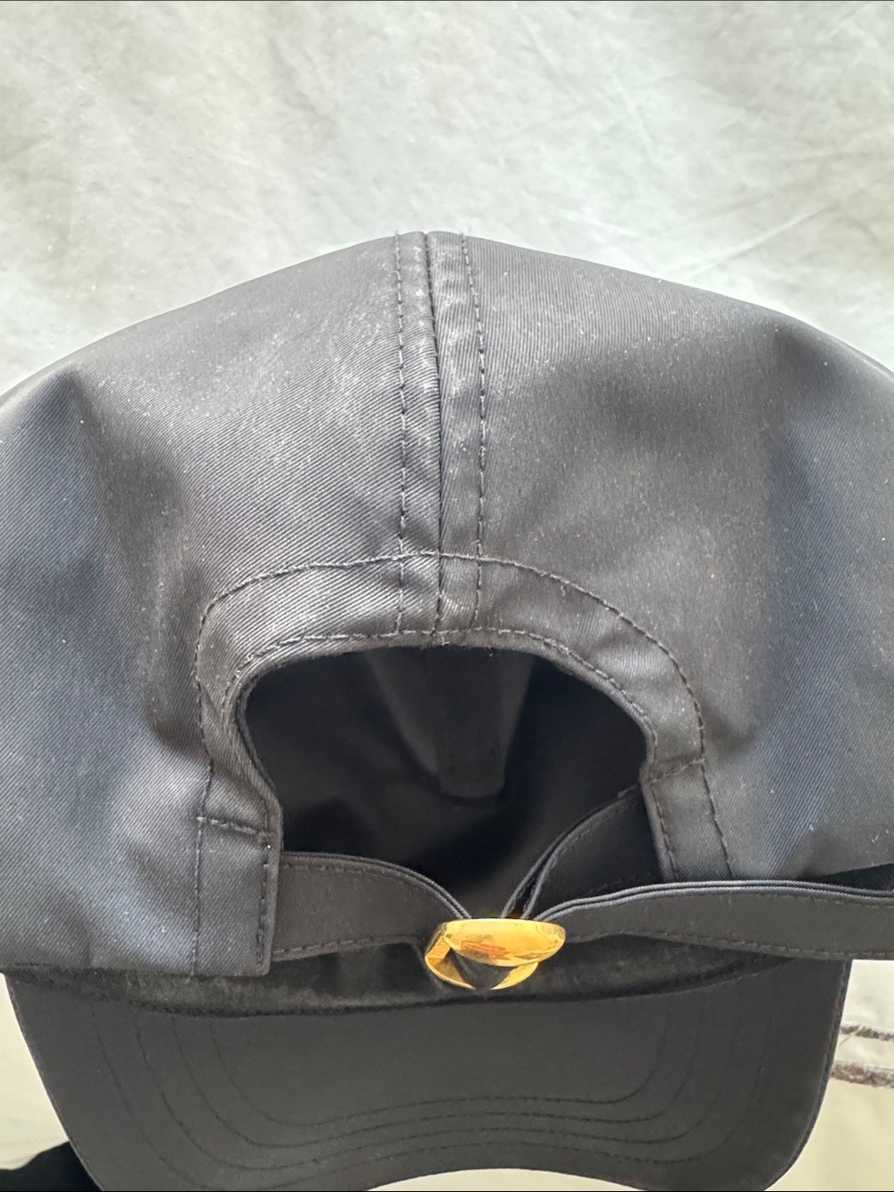 Valentino Garavani Black Cap with Gold Logo - Picture 11 of 11